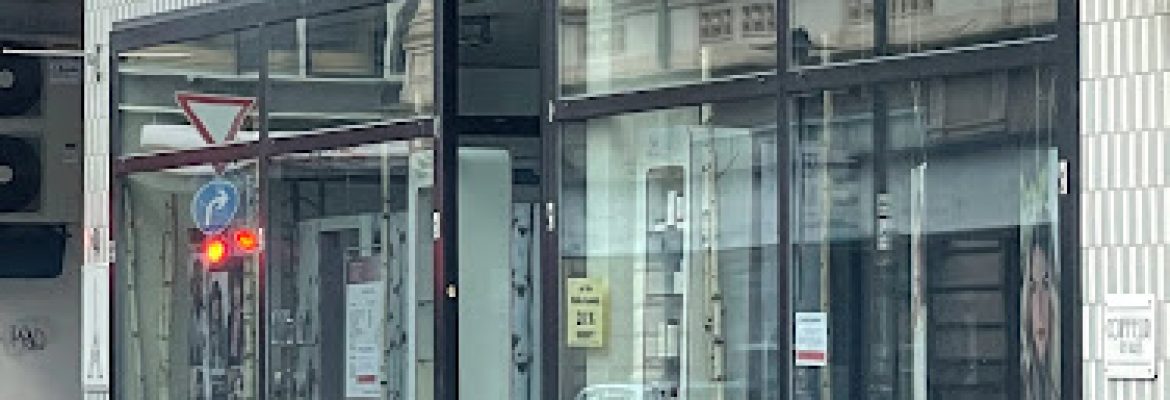 Coiffeur de Paris Post